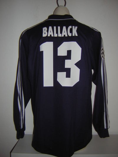 Bayer 04 Leverkusen 2000-01 Third Kit