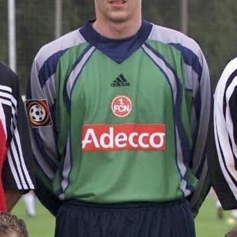 1. FC Nürnberg 2001-02 GK 1 Kit