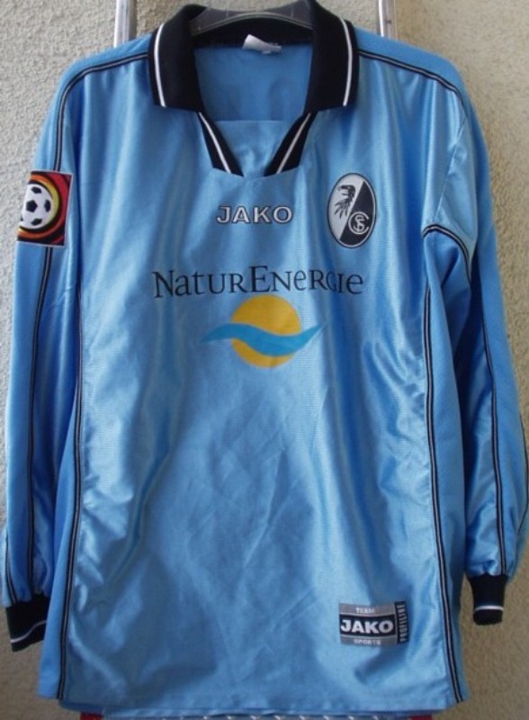 SC Freiburg 2001-02 GK Kit