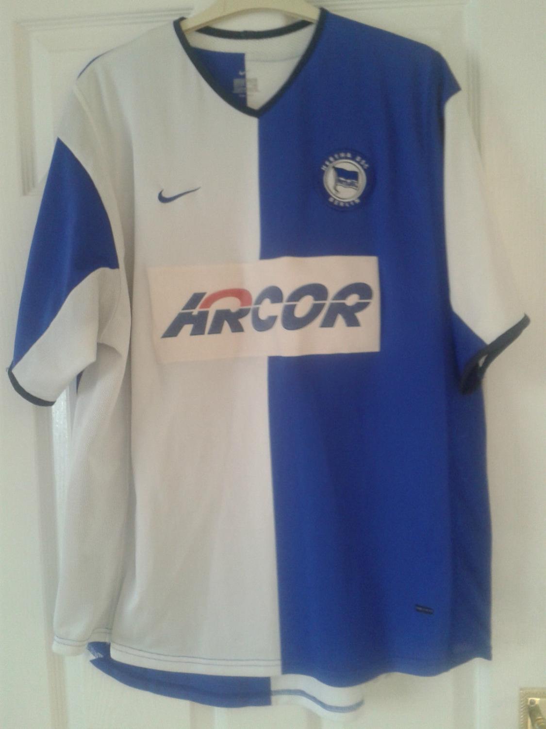 Hertha BSC 2001-02 Home V2 Kit