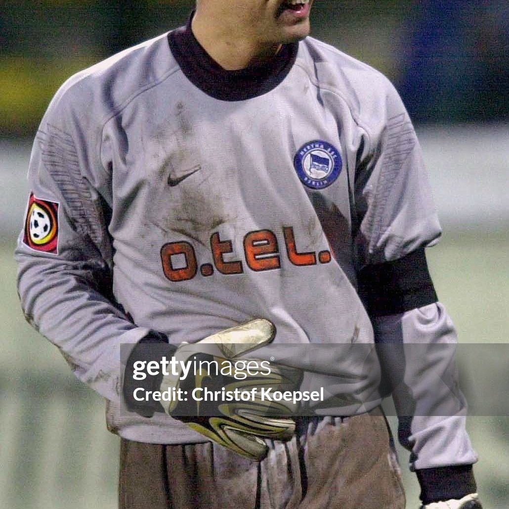 Hertha BSC 2001-02 GK 1 Kit