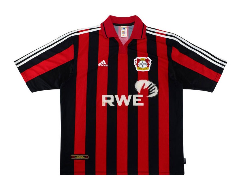 Bayer 04 Leverkusen 2001-02 Home Kit