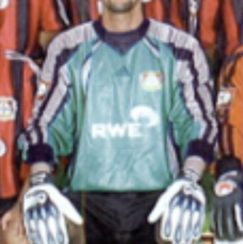 Bayer 04 Leverkusen 2001-02 GK 2 Kit