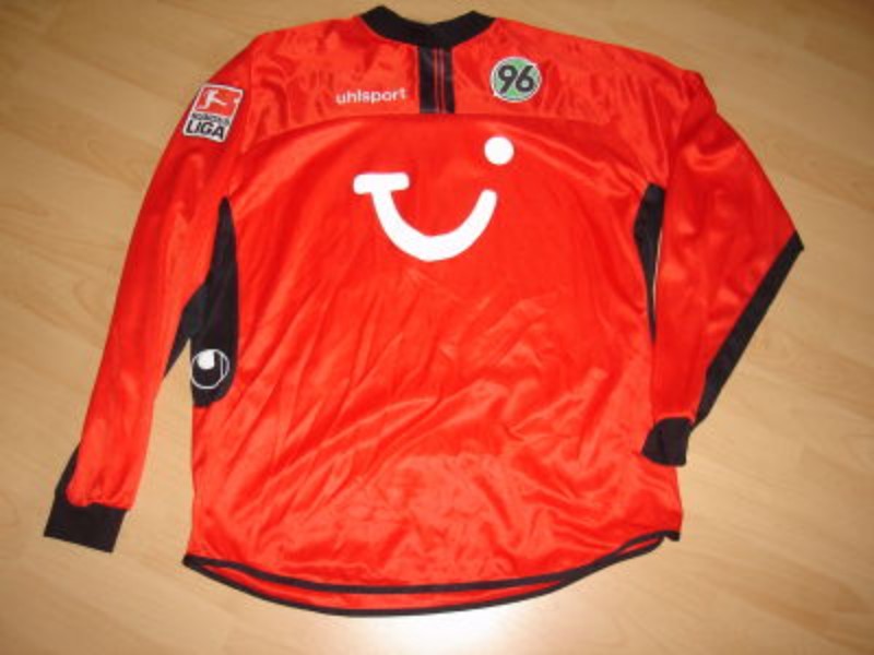 Hannover 96 2002-03 Home Kit