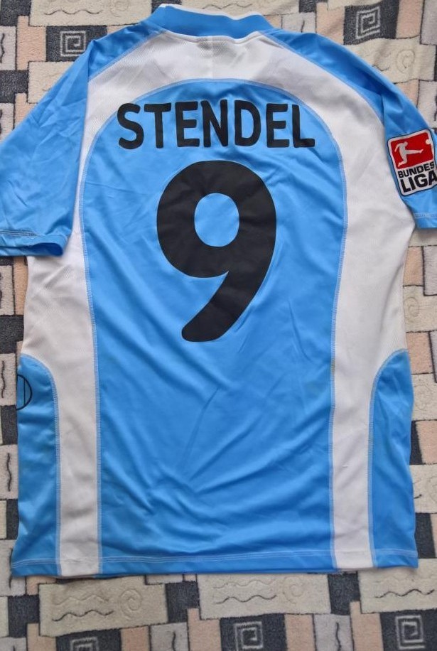 Hannover 96 2002-03 Third Kit