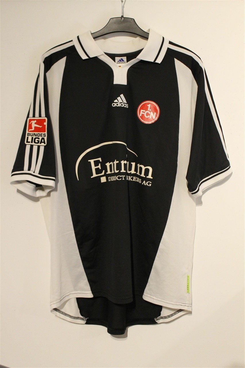1. FC Nürnberg 2002-03 Third Kit