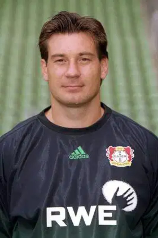 Bayer 04 Leverkusen 2002-03 GK 3 Kit