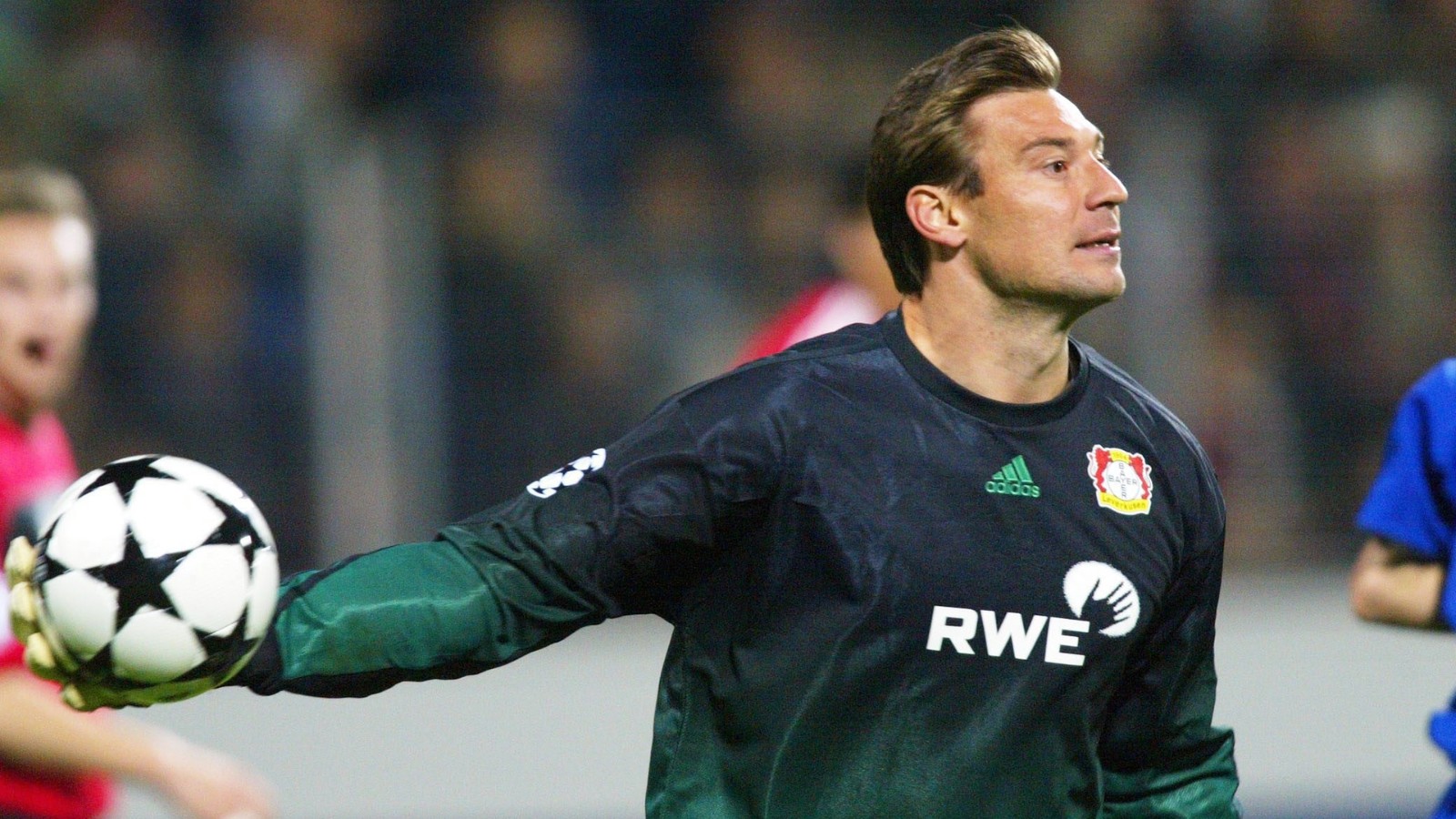 Bayer 04 Leverkusen 2002-03 GK 3 Kit