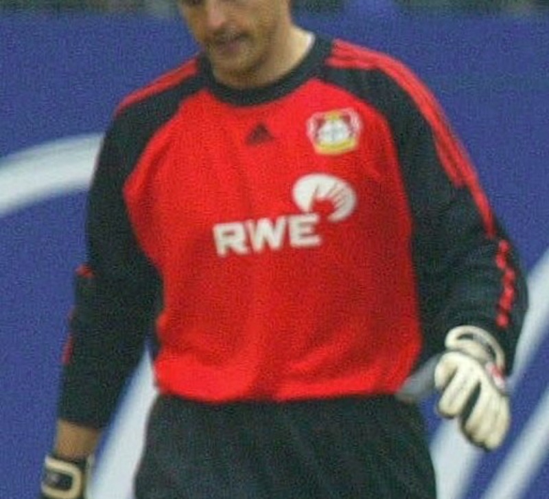 Bayer 04 Leverkusen 2002-03 GK 4 Kit