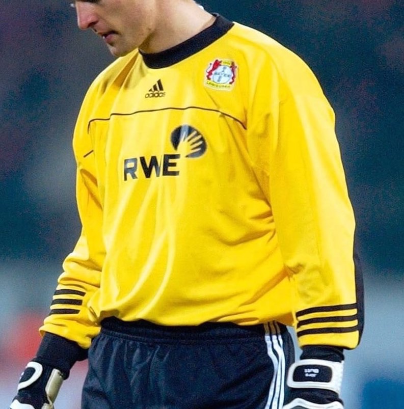 Bayer 04 Leverkusen 2002-03 GK 5 Kit