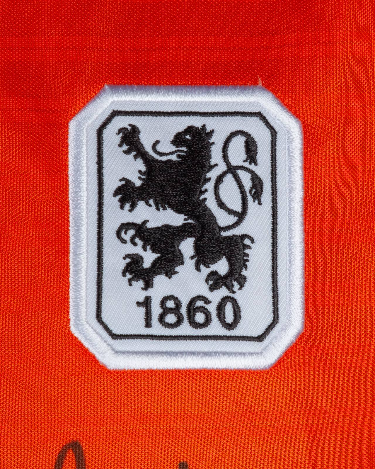TSV 1860 München 2002-03 Third Kit