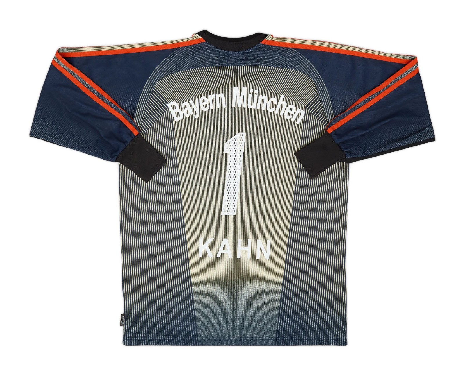 Bayern München 2003-04 GK Home Kit