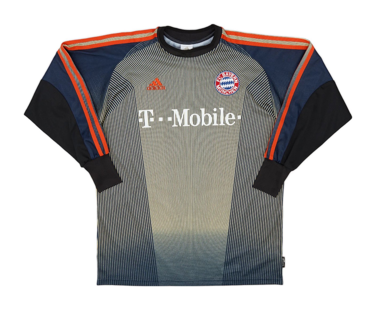 Bayern München 2003-04 GK Home Kit