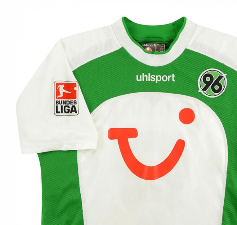 Hannover 96 2003-04 Third Kit