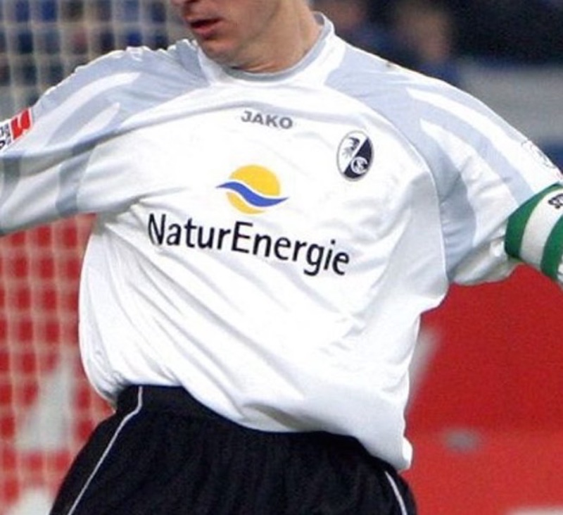 SC Freiburg 2003-04 GK 5 Kit