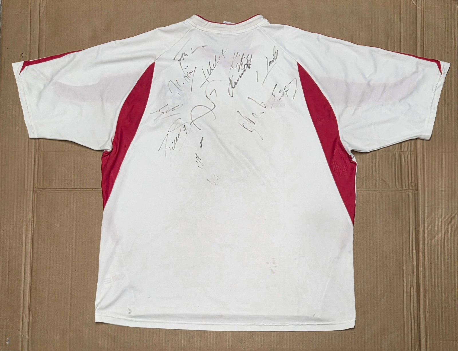 Bayer 04 Leverkusen 2003-04 Away V2 Kit