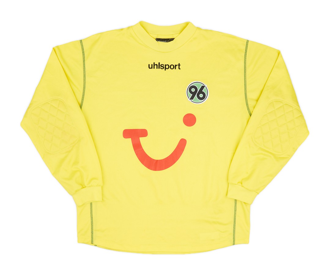 Hannover 96 2004-05 GK 1 Kit