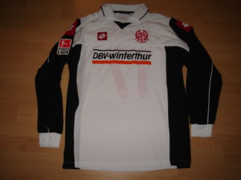 1. FSV Mainz 05 2004-05 Third Kit