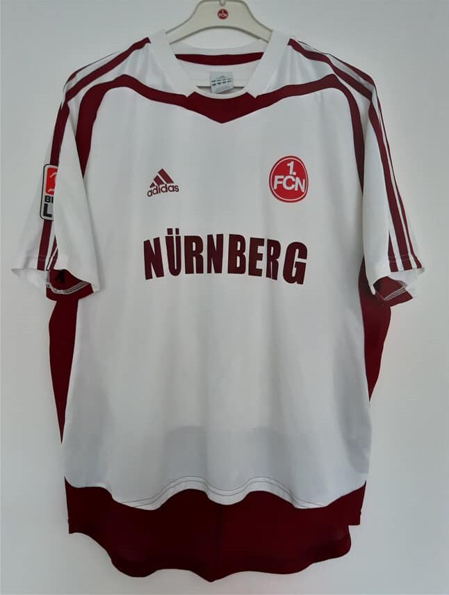 1. FC Nürnberg 2004-05 Away V2 Kit