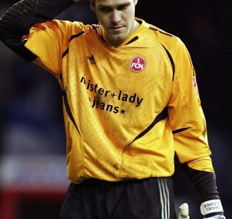 1. FC Nürnberg 2004-05 GK 1 Kit