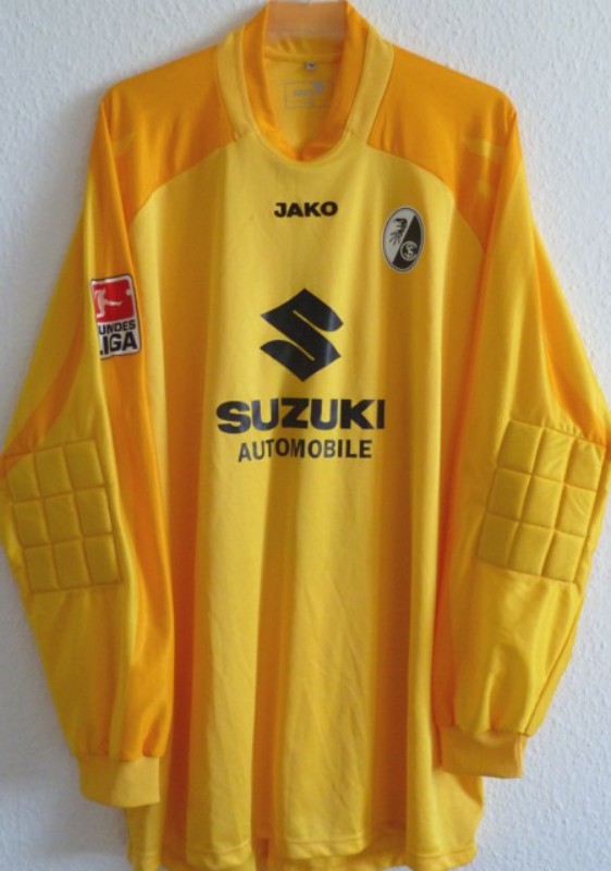 SC Freiburg 2004-05 GK 1 Kit