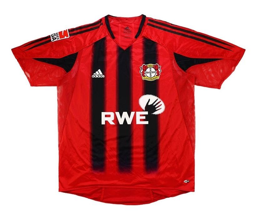 Bayer 04 Leverkusen 2004-05 Home Kit