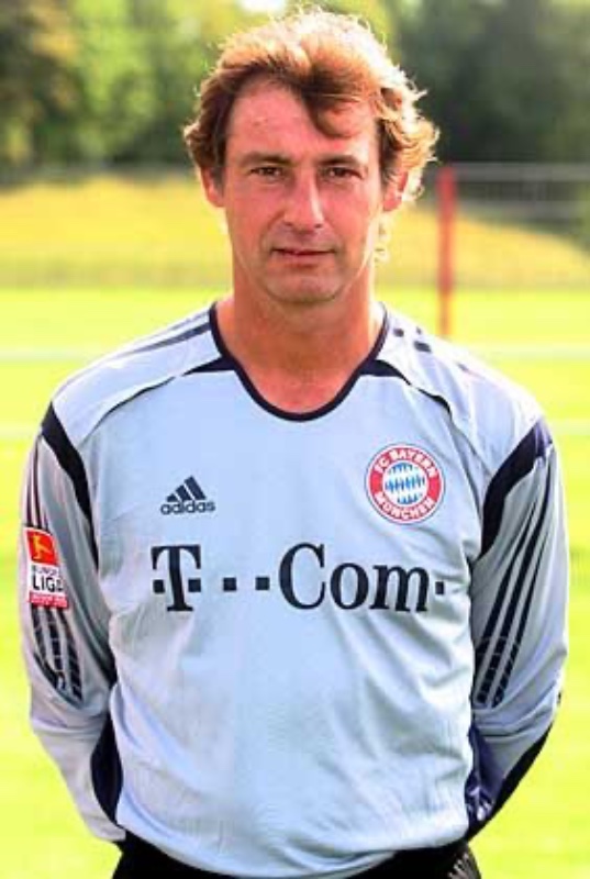 Bayern München 2005-06 GK Third Kit