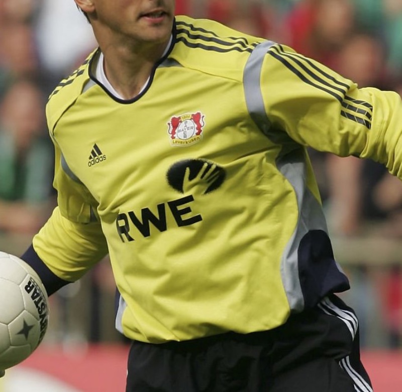 Bayer 04 Leverkusen 2005-06 GK 2 Kit