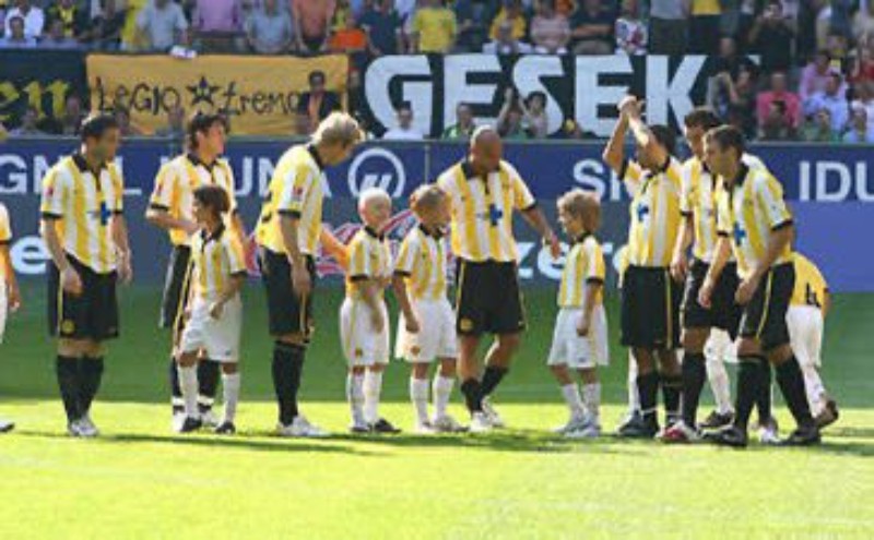 Borussia Dortmund 2006-07 Home 2 Kit