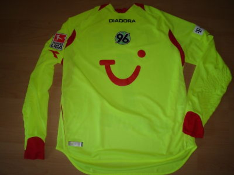 Hannover 96 2006-07 GK 2 Kit