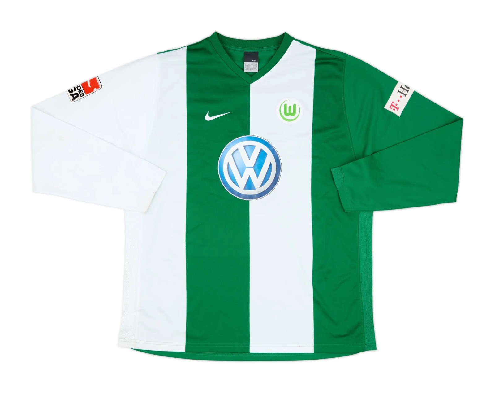 VfL Wolfsburg 2006-07 Home Kit