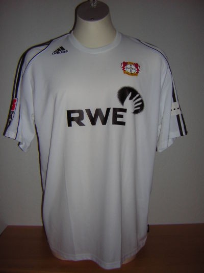 Bayer 04 Leverkusen 2006-07 Third Kit