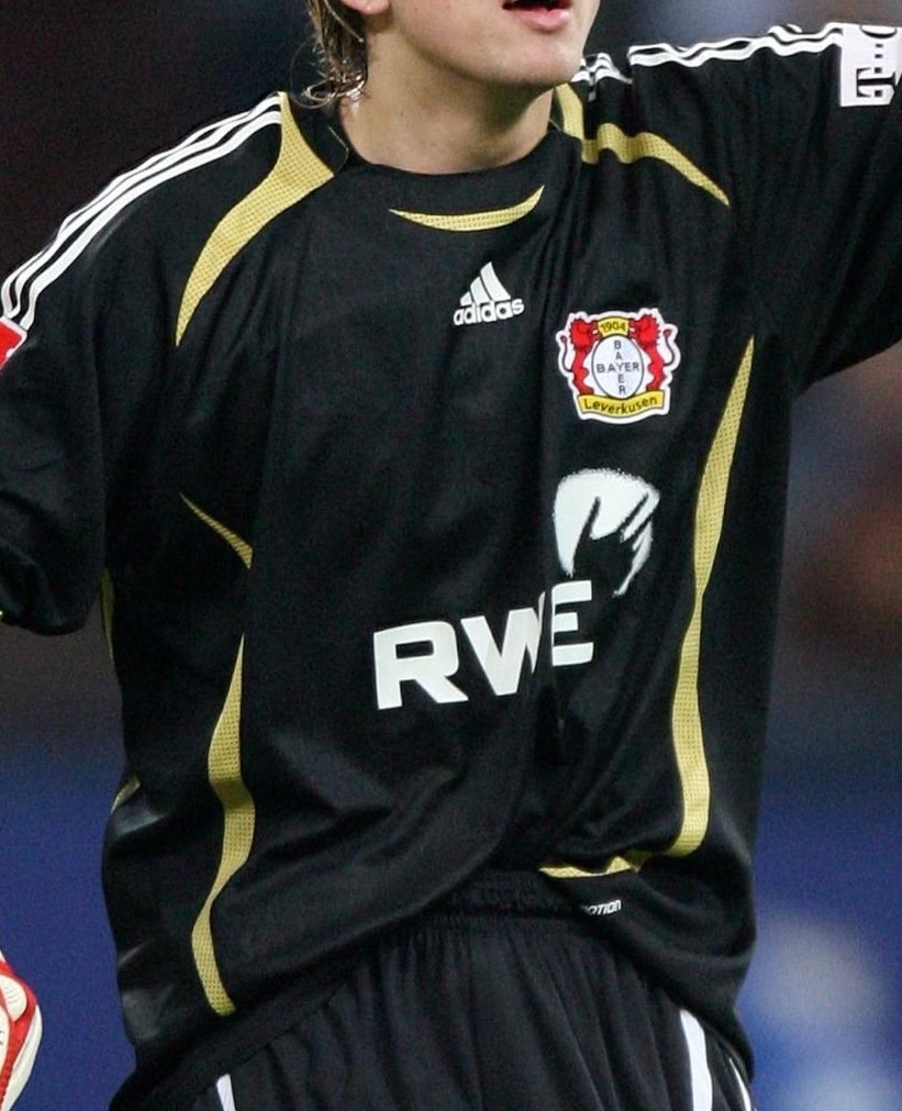 Bayer 04 Leverkusen 2006-07 GK 2 Kit