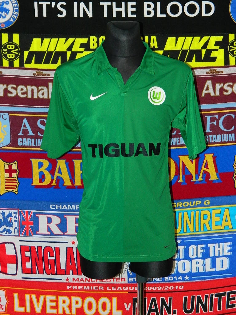 VfL Wolfsburg 2007-08 Third 2 Kit
