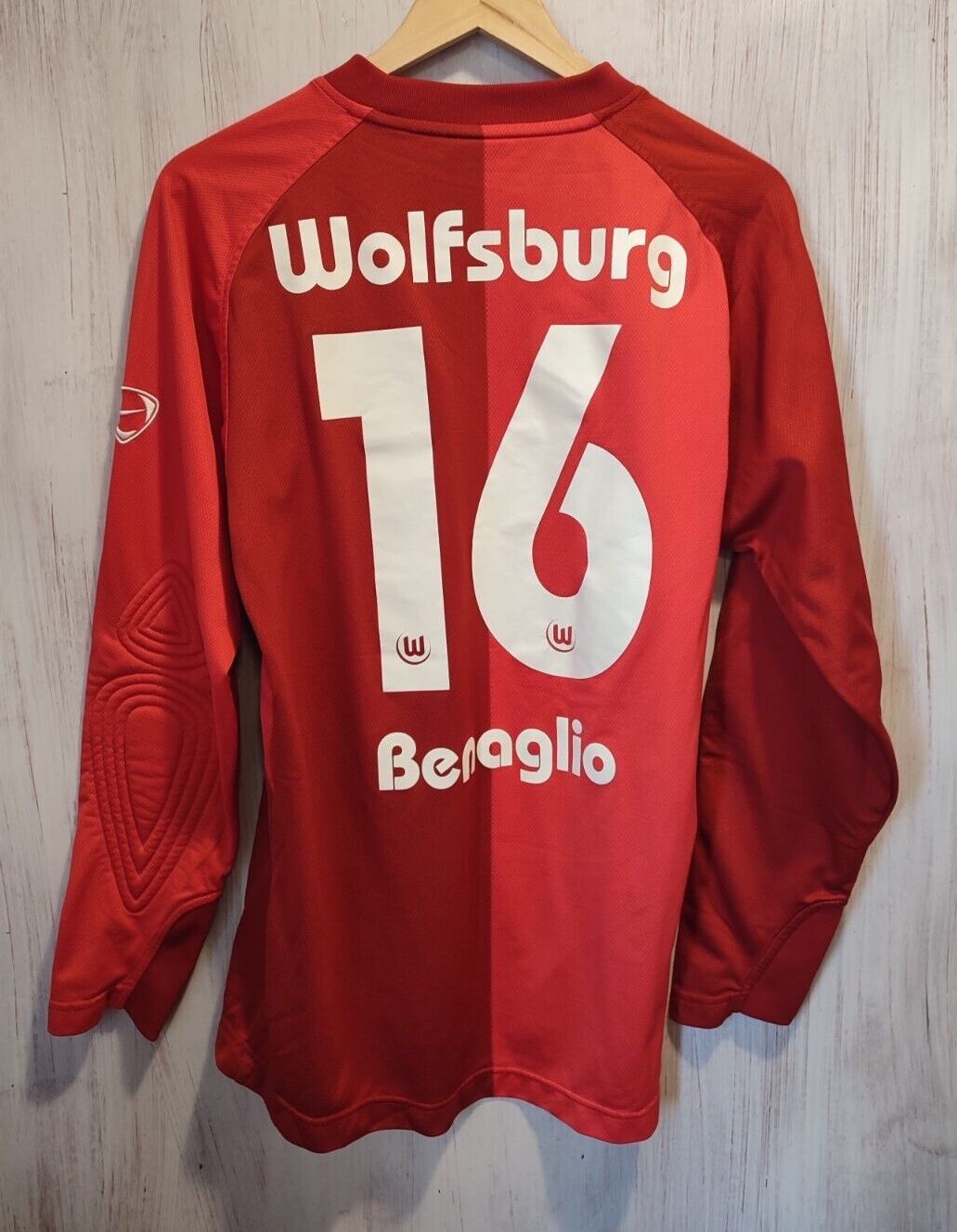VfL Wolfsburg 2007-08 GK 2 V2 Kit
