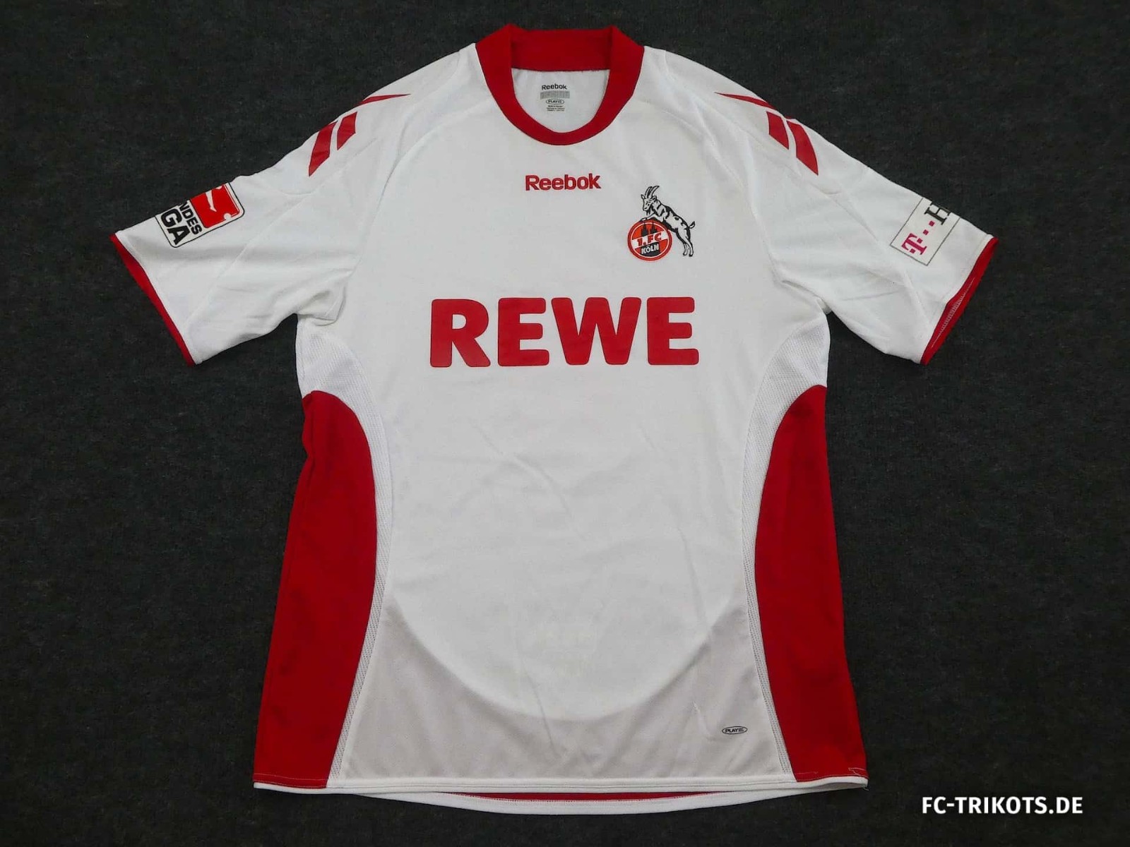 1. FC Köln 2008-09 Away Kit