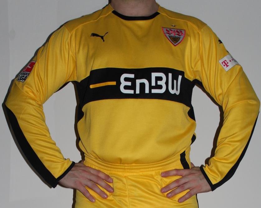 VfB Stuttgart 2008-09 GK 1 Kit