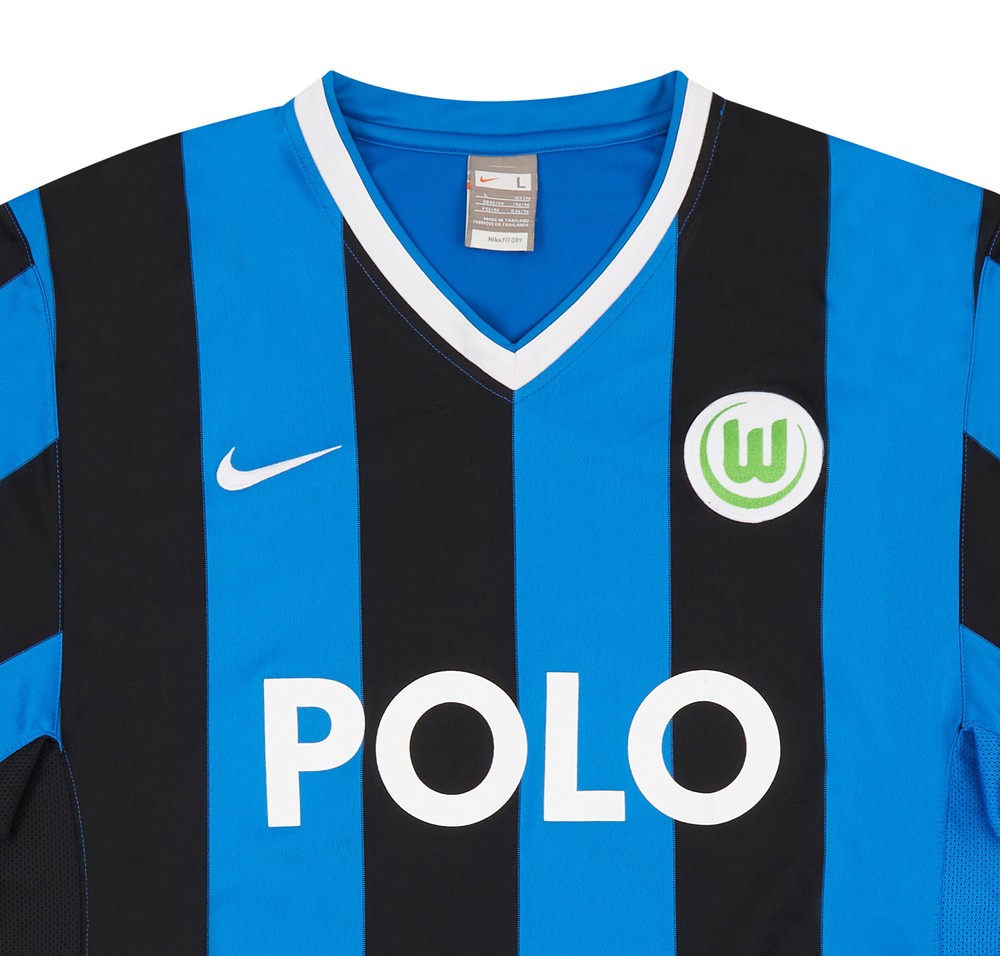 VfL Wolfsburg 2008-09 Away Kit