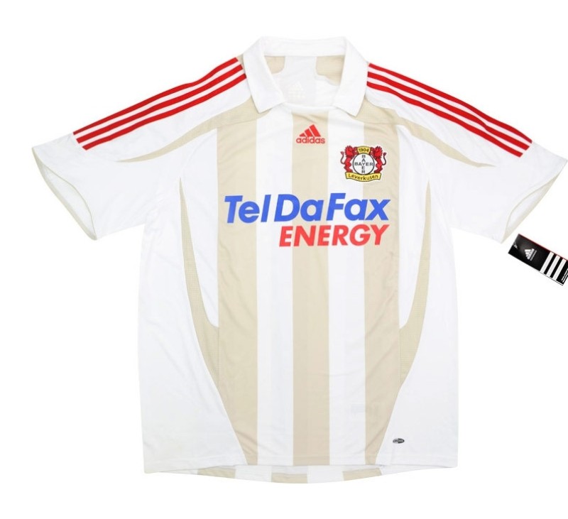 Bayer 04 Leverkusen 2008-09 Away Kit