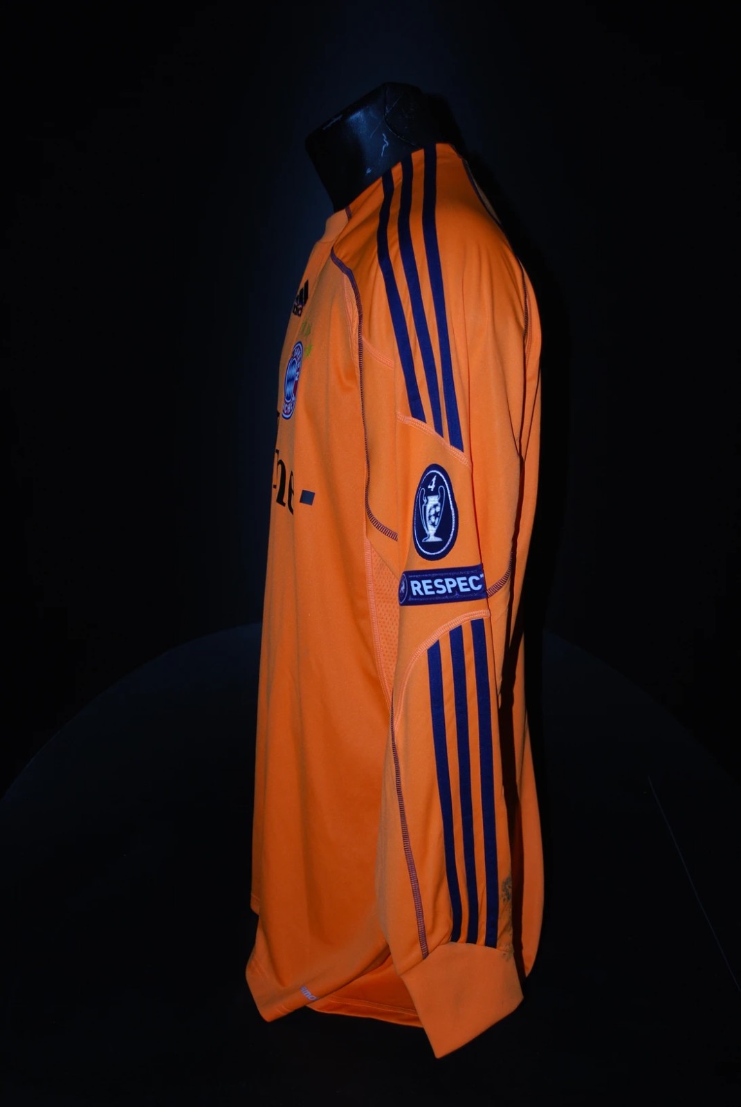 Bayern München 2009-10 GK 2 Kit