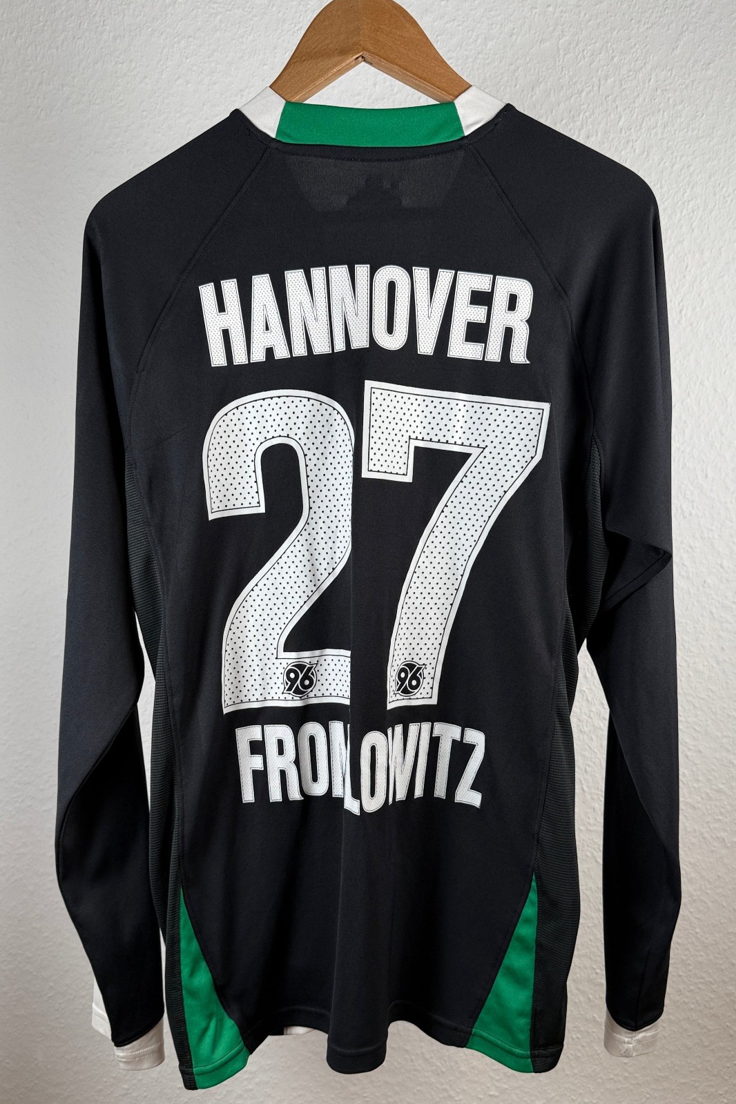 Hannover 96 2009-10 Third V2 Kit