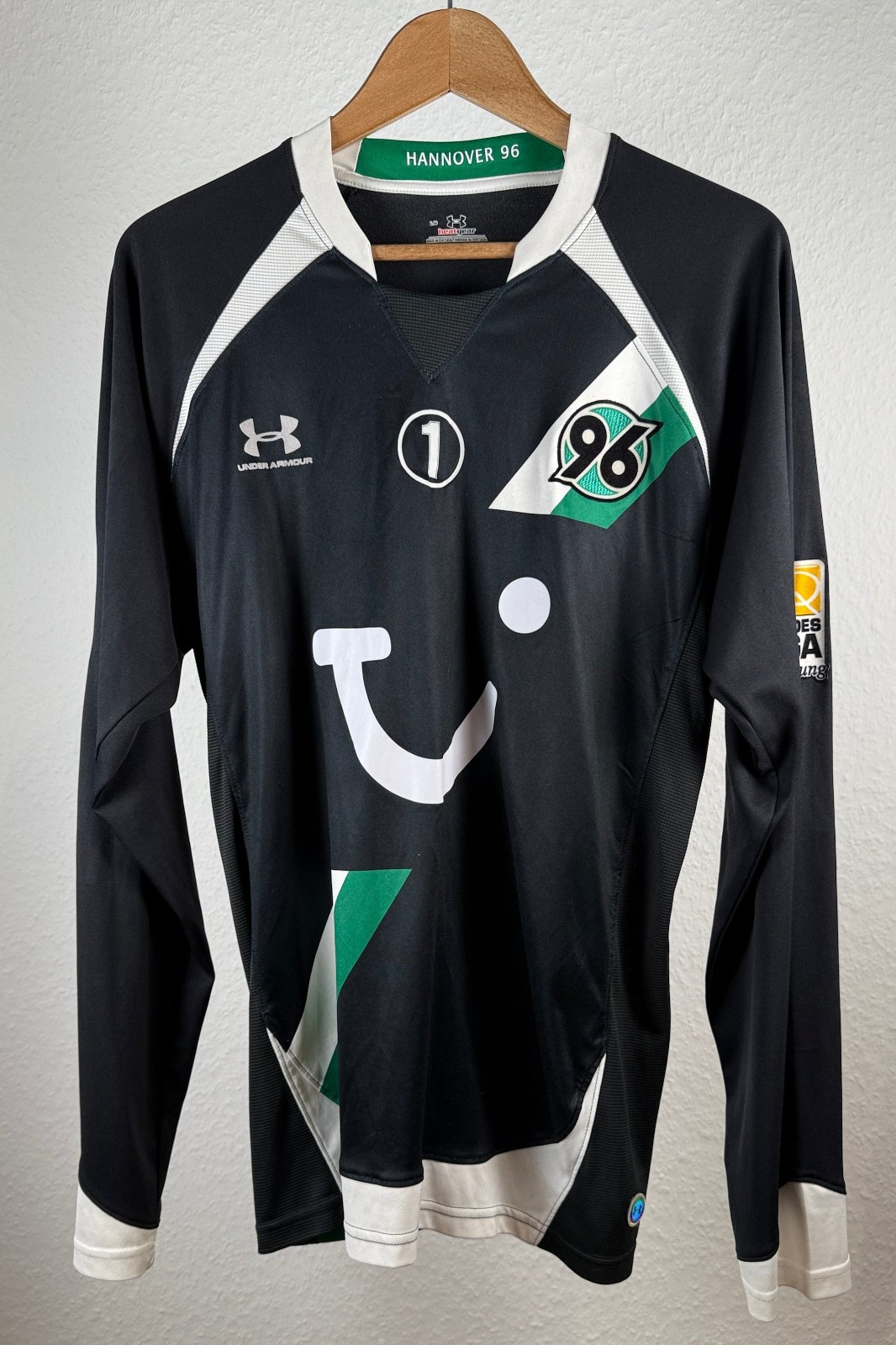 Hannover 96 2009-10 Third V2 Kit