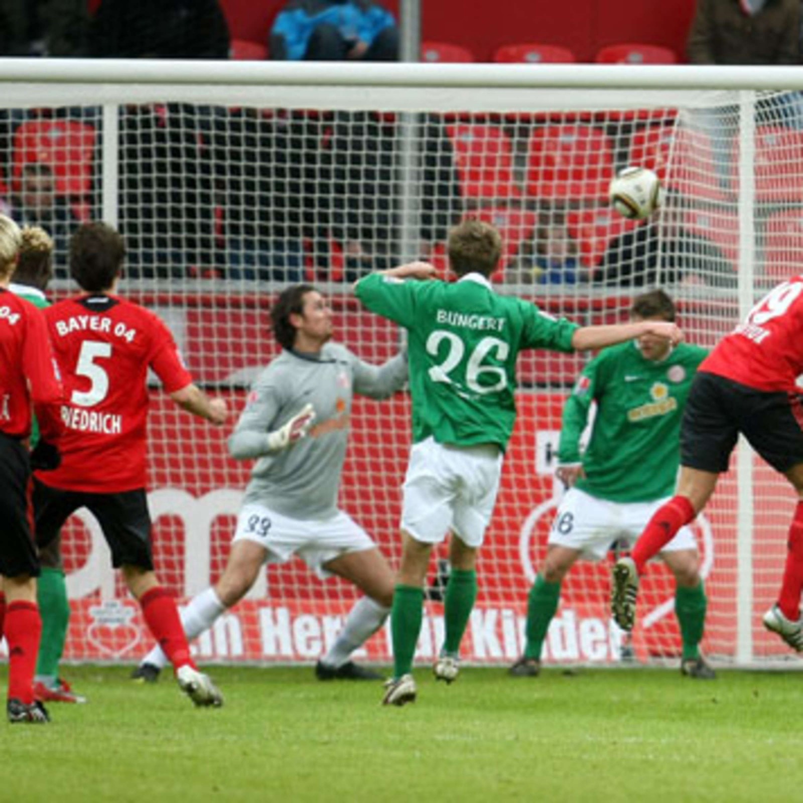 1. FSV Mainz 05 2009-10 Third Kit