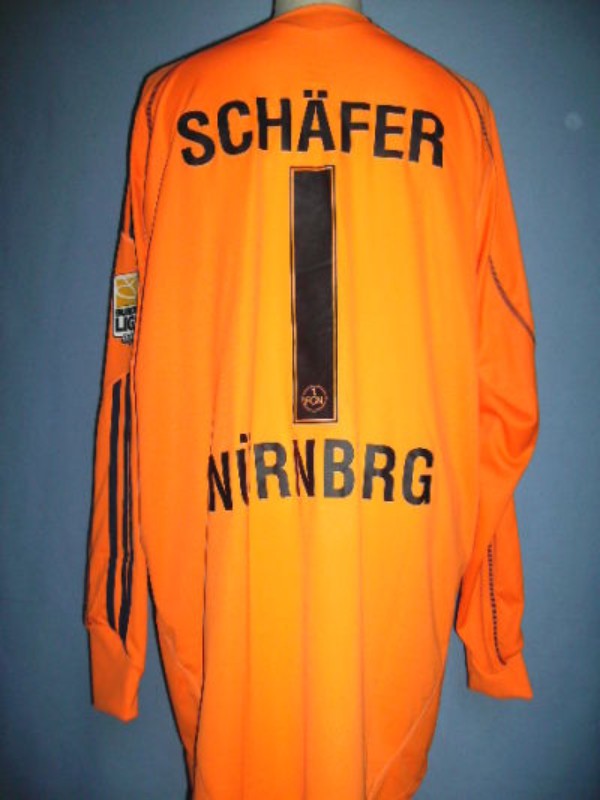 1. FC Nürnberg 2009-10 GK 1 Kit