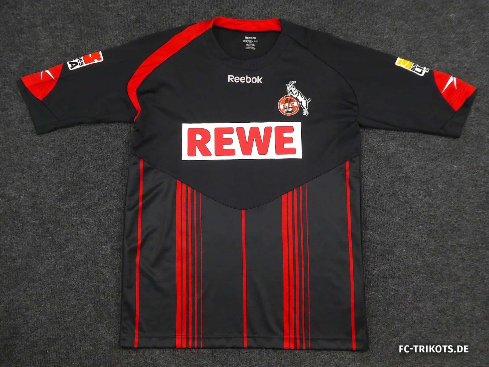 1. FC Köln 2009-10 Away Kit