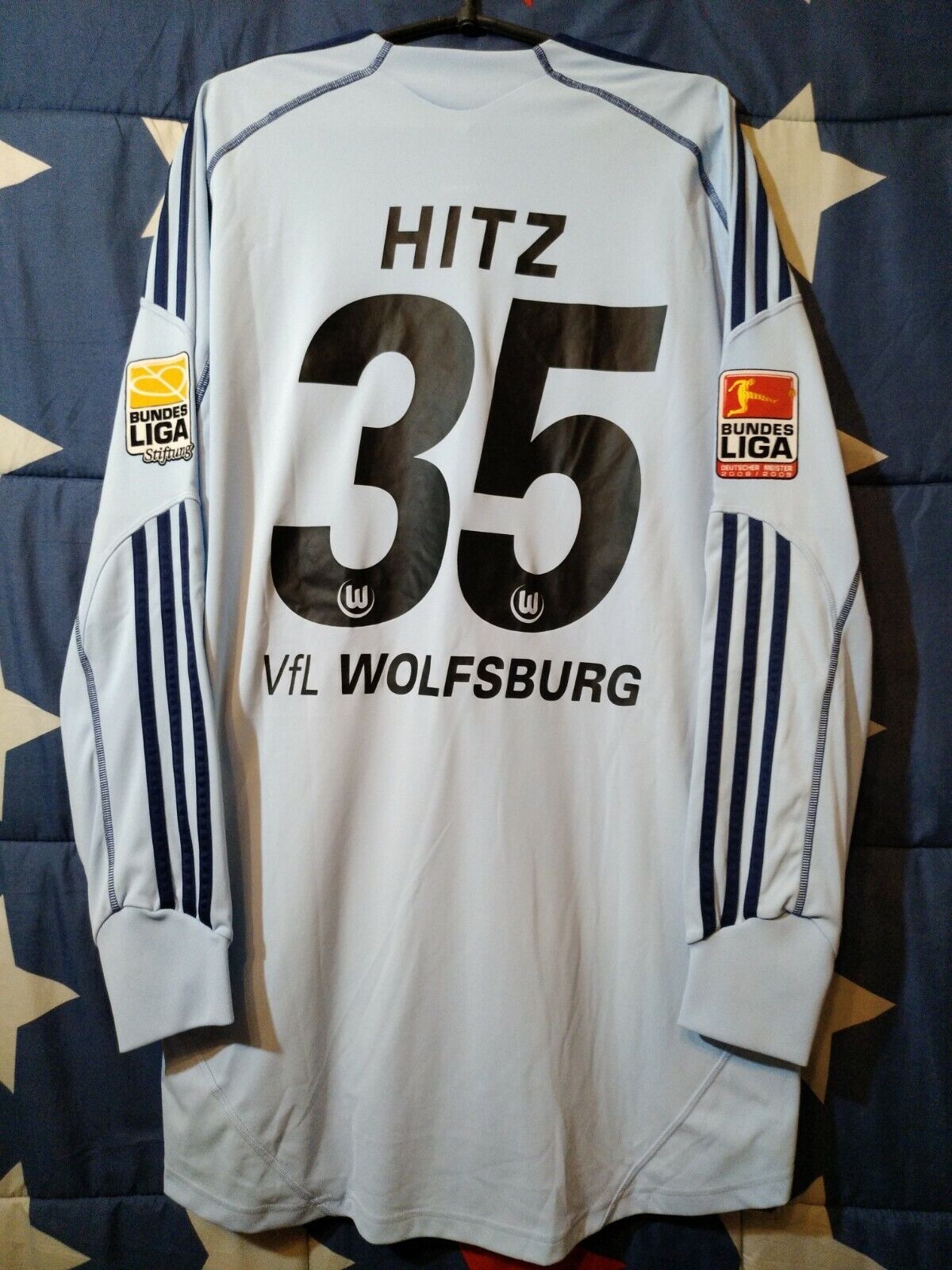 VfL Wolfsburg 2009-10 GK 1 Kit