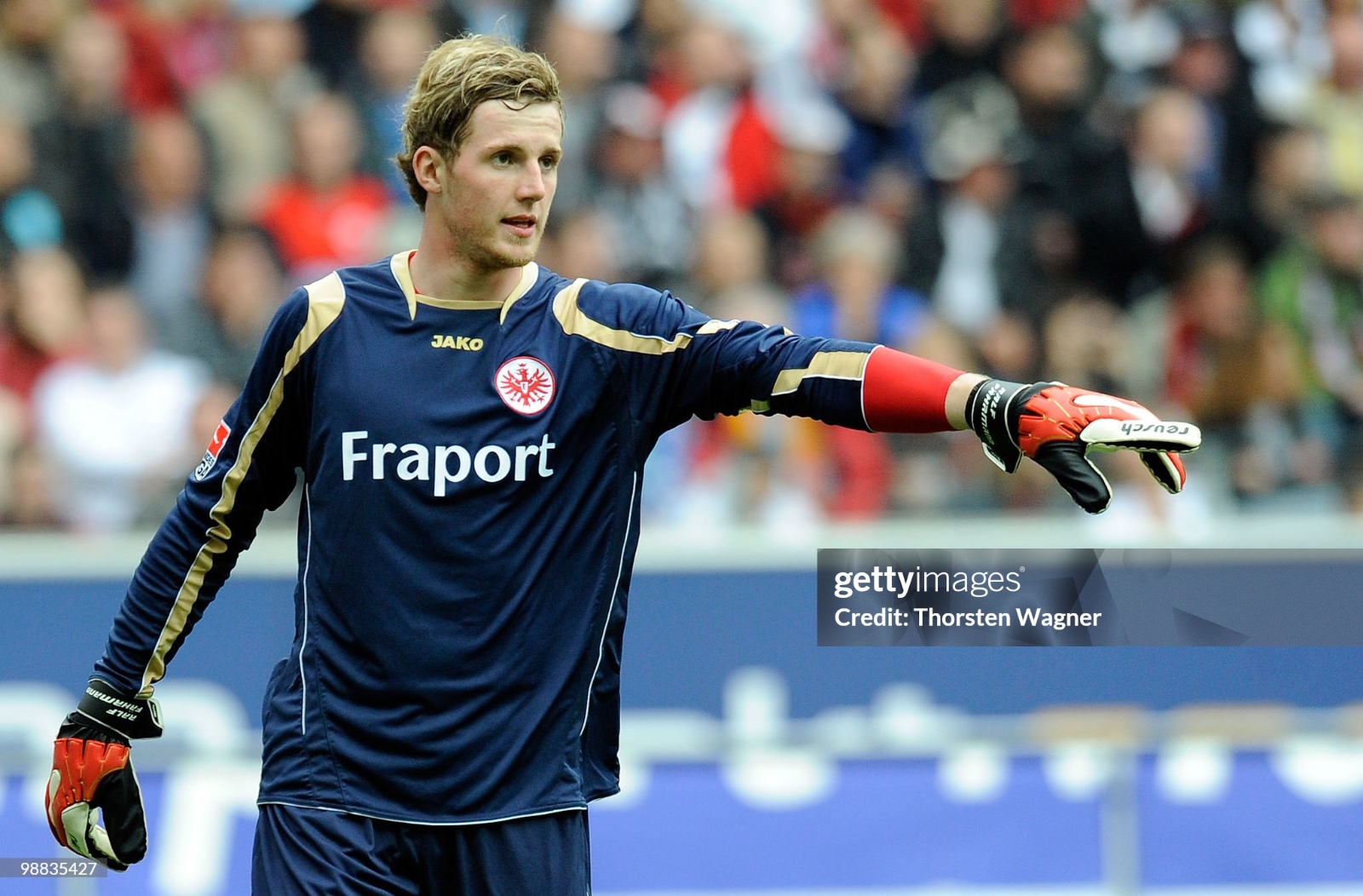 Eintracht Frankfurt 2009-10 GK 2 Kit