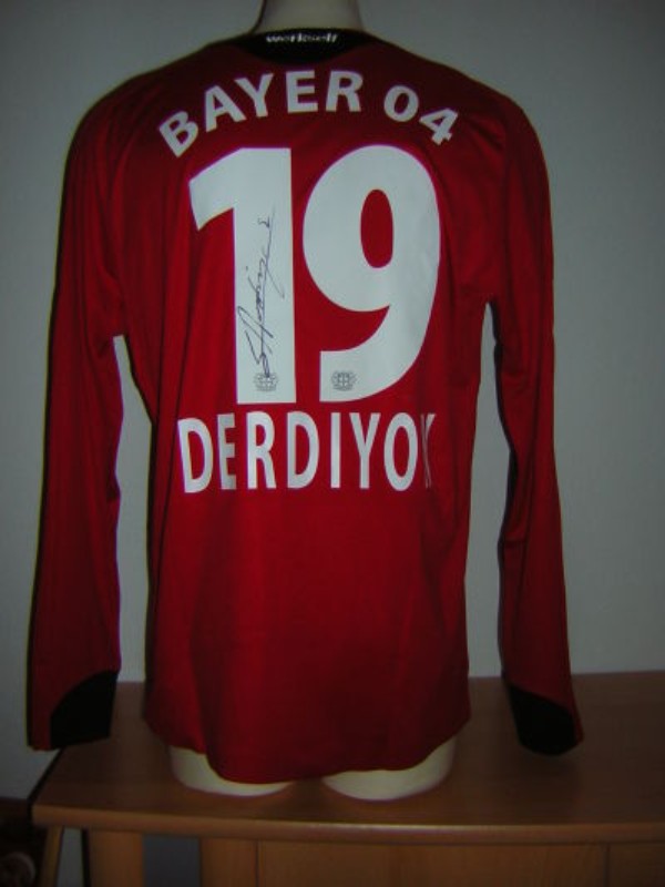 Bayer 04 Leverkusen 2009-10 Home 2 Kit