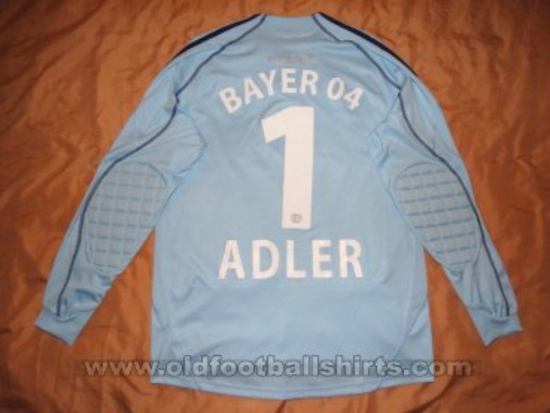 Bayer 04 Leverkusen 2009-10 GK 2 Kit
