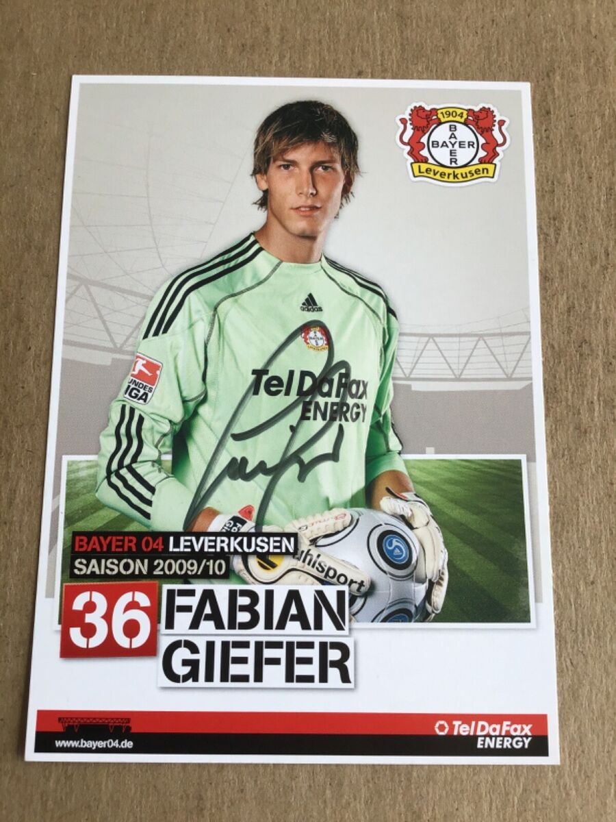 Bayer 04 Leverkusen 2009-10 GK 3 Kit